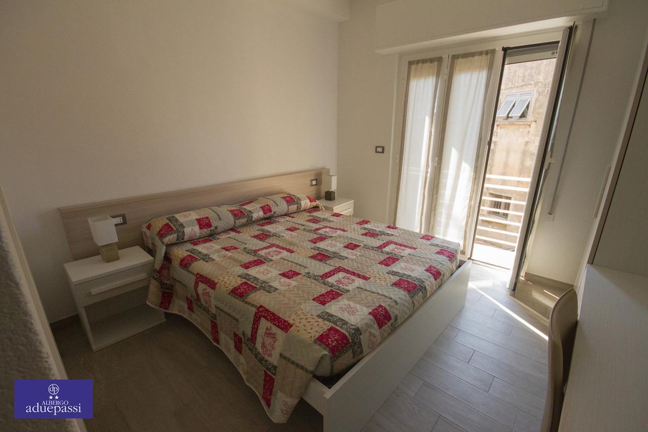 Albergo Aduepassi & Servizio Bike Shuttle Finale Ligure Eksteriør billede
