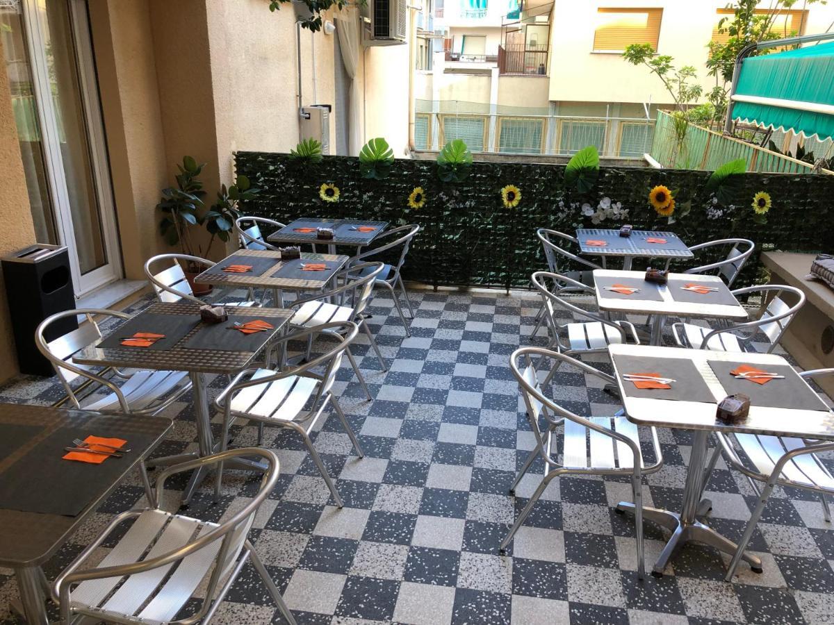 Albergo Aduepassi & Servizio Bike Shuttle Finale Ligure Eksteriør billede